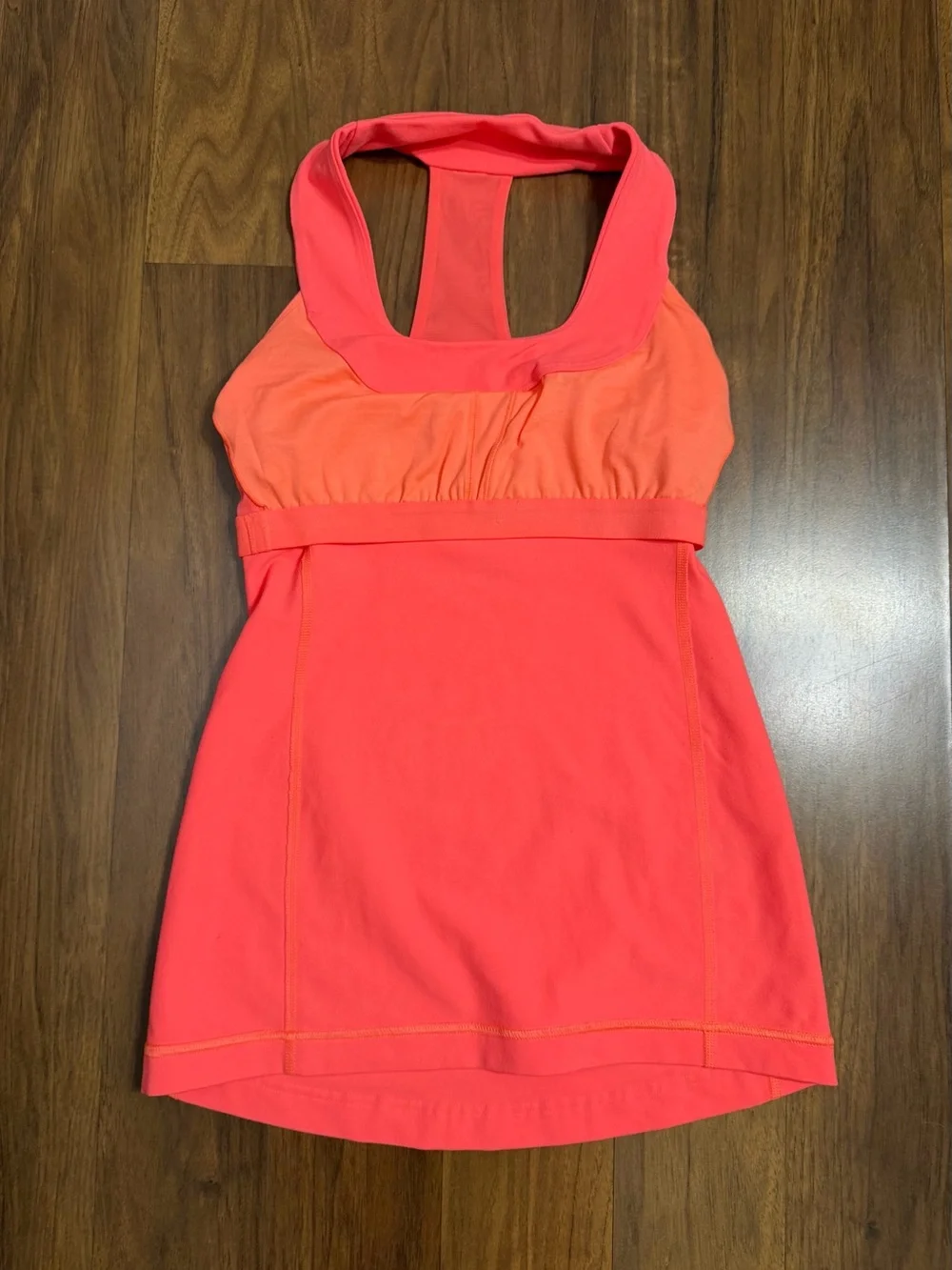 Lululemon Women's Scoop Neck Tank Luon Coral Racerback Top Size 4